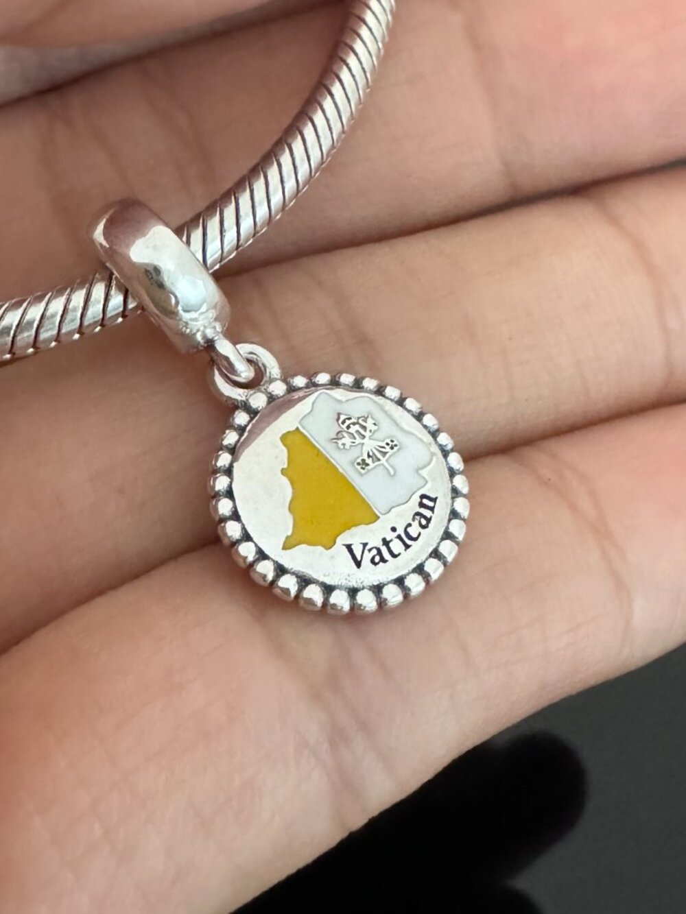 Pandora  Vatican Flag  Exclusive Charm